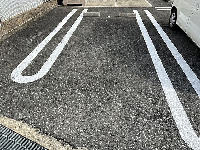 3 / 3