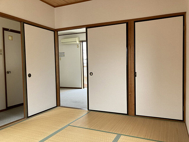寝室