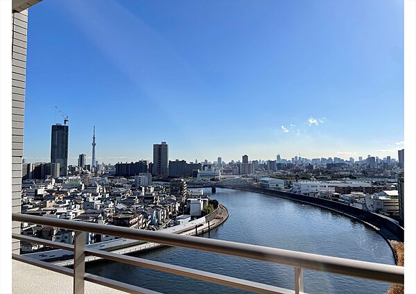 コスモアクアージュ東京EAST