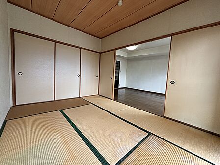 畳のぬくもりを感じる、和室付きの住まい