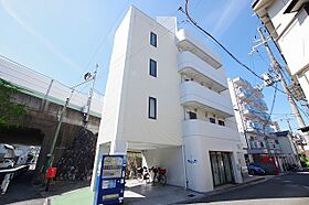 ドムール大倉  ｜ 大阪府枚方市走谷２丁目（賃貸マンション1R・3階・17.00㎡） その1