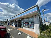 ローソン 枚方長尾荒阪一丁目店（221m）