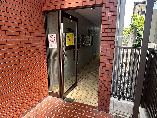 エントランス