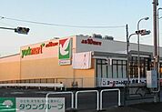 ヨークマート青戸店 883m