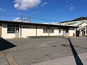 柏原駅 1400m