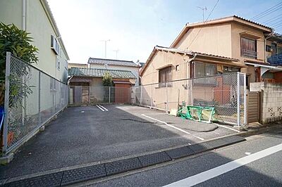 外観：理想の間取りが建築可能か？事前に参考プランを作成し、確認しながら購入を検討することも可能です。