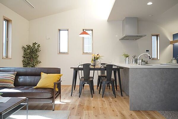 リビング/ダイニング