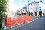 角地ならではの開放感！家中どこでも陽当たりと風通しに恵まれた快適な建物を造ることができますね。