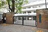 周辺：青山中学校 340m