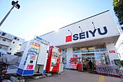 西友高井戸東店 徒歩4分。 280m