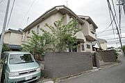 閑静な住宅街とはまさにこの場所！建築条件はございませんので、お好きなハウスメーカーで建築可能です