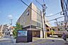 周辺：久我山駅(京王 井の頭線) 徒歩14分。急行停車駅で便利な久我山駅。あまり大きく開けていない駅が多い井の頭線ですが、久我山駅前はサミットなど大きなスーパーも有り生活しやすいです。南北に伸びる商店街が…