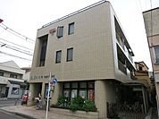 三鷹牟礼二郵便局 徒歩6分。 450m