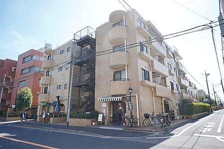 吉祥寺駅より徒歩14分。住みたい街ランキングの常連「吉祥寺」が生活圏のマンションです!