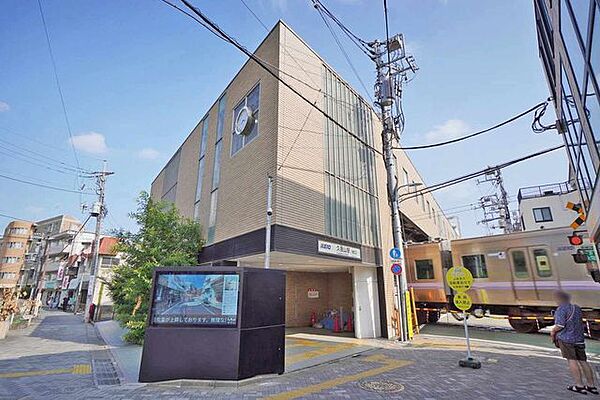 周辺を拡大表示