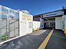 周辺：沼袋駅(西武 新宿線) 徒歩14分。北口は商店街と歴史のある神社、寺院が多い静かな住宅街。南口の「平和の森公園」は令和2年に再オープン。休日は家族連れで賑わう。西武新宿線地下化に伴い、現在駅周辺は再…