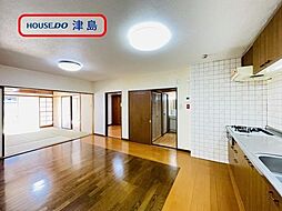 ニュー津島ハイツ リビング