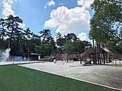 天王川公園春には尾張津島藤まつり、夏にはユネスコ無形文化遺産にも登録された尾張津島天王まつりが開催されます。2007年には日本の歴史公園100選にも選ばれました。 490m