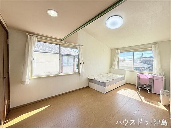 洋室