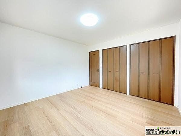 洋室を拡大表示