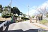 周辺：福岡市立香椎第3中学校 （徒歩21分）車で8分と、送迎や訪問が必要な際も安心の距離です◎ 1640m