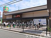 ライフ守口滝井店 419m