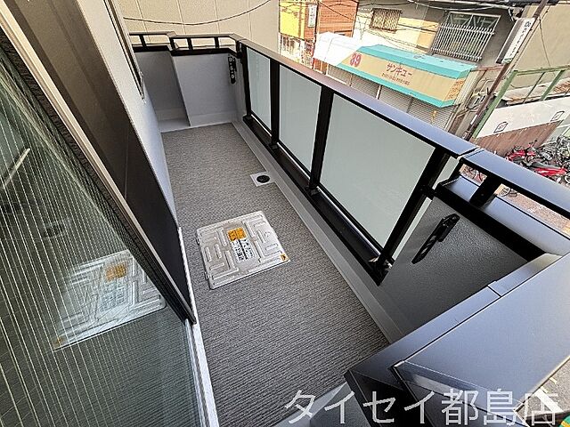 バルコニー