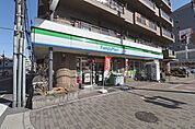 ファミリーマート北巽駅西店 173m
