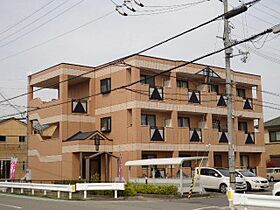 ラフィーヌ上野田  ｜ 兵庫県姫路市飾磨区上野田 6丁目（賃貸マンション1DK・1階・30.96㎡） その1