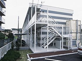 レオパレス正心館 211 ｜ 兵庫県三田市駅前町18-19（賃貸アパート1K・2階・20.28㎡） その1