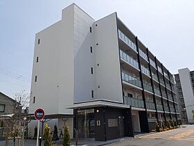 グラシス池尻 204 ｜ 兵庫県伊丹市池尻 7丁目（賃貸マンション1LDK・2階・43.38㎡） その1