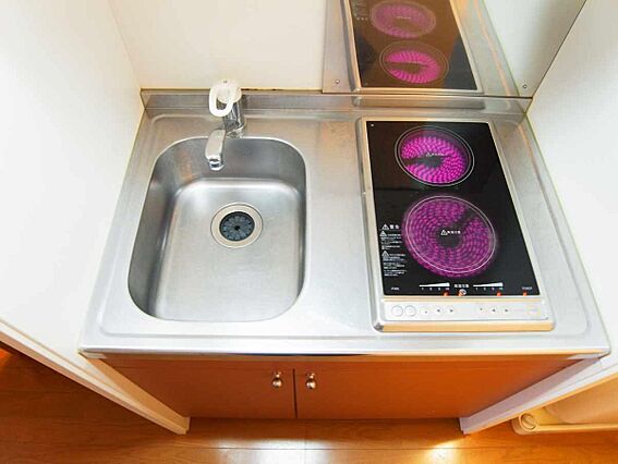 レオパレスアメイシャ_内装_1