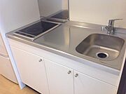 2口コンロの広いキッチンで楽しく料理