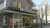 マクドナルド 姫路駅南店  400m