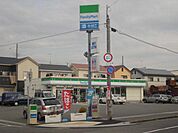ファミリーマート白水店まで80ｍ