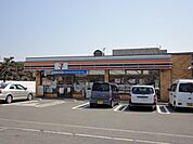 コンビニ（セブンイレブン）まで300ｍ
