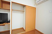 大型クローゼットにより女性の方でも収納が安心
