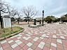 周辺：野間大池公園池の周りを一周できるウォーキングコースや遊具で遊べる公園広場があります。 650m