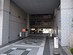 ロボットゲート付き駐車場