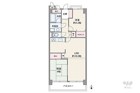 間取りは専有面積61.6平米の2LDK。LDKと和室が続き間のプラン。和室の襖を開放して空間をより広く使うこともできます。キッチンは生活感が伝わりにくい独立型。バルコニー面積は8.4平米です。