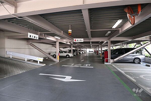 駐車場を拡大表示