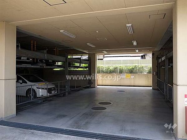 駐車場を拡大表示