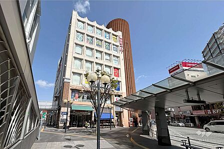関西スーパー(駅前店)の外観