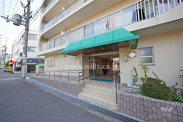 エントランスを拡大表示