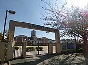 槻田小学校(320m)