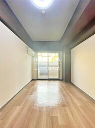 リバティアクト 1階ワンルームのリビング/ダイニング