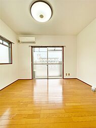 シャトレ千防 4階1Kのリビング/ダイニング