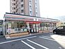 周辺：セブンイレブン八幡桃園公園前店(380m)
