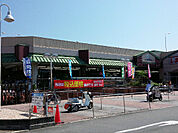 ケーヨーデイツー 山科店（374m）