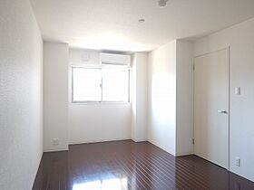 ルネスパレス西野  ｜ 京都府京都市山科区西野小柳町（賃貸マンション1LDK・2階・57.13㎡） その7